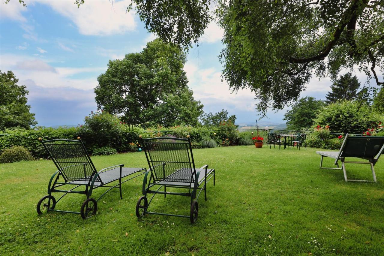 Hotel Kurhaus Dr. Petershofer Wolfsegg am Hausruck Esterno foto